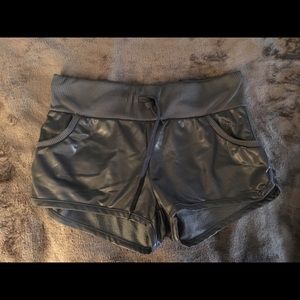 H&M short